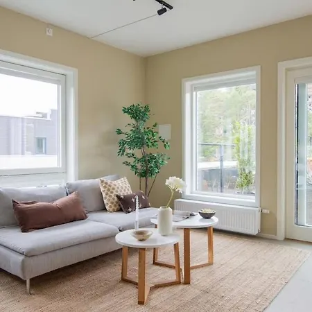 2br 200 M From Metro And Airport Bus And Free Parking Appartement Oslo